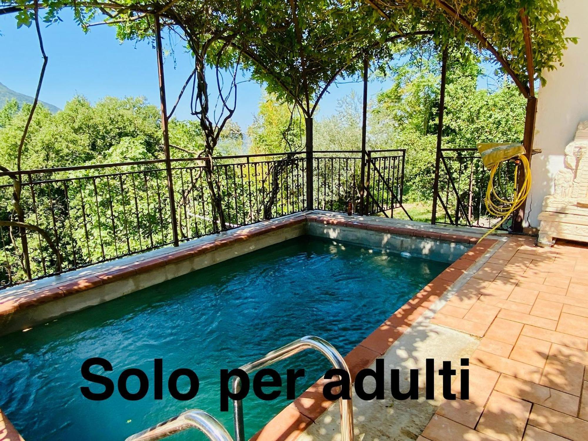 B&B Rox E Claudia Lugnola Exterior photo